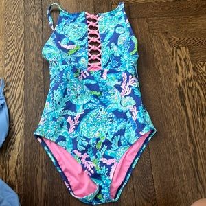 Lilly Pulitzer swimsuit size 0
